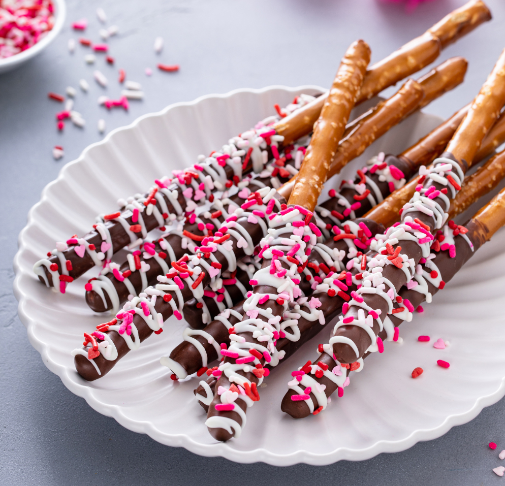 valentine's day dipped pretzels